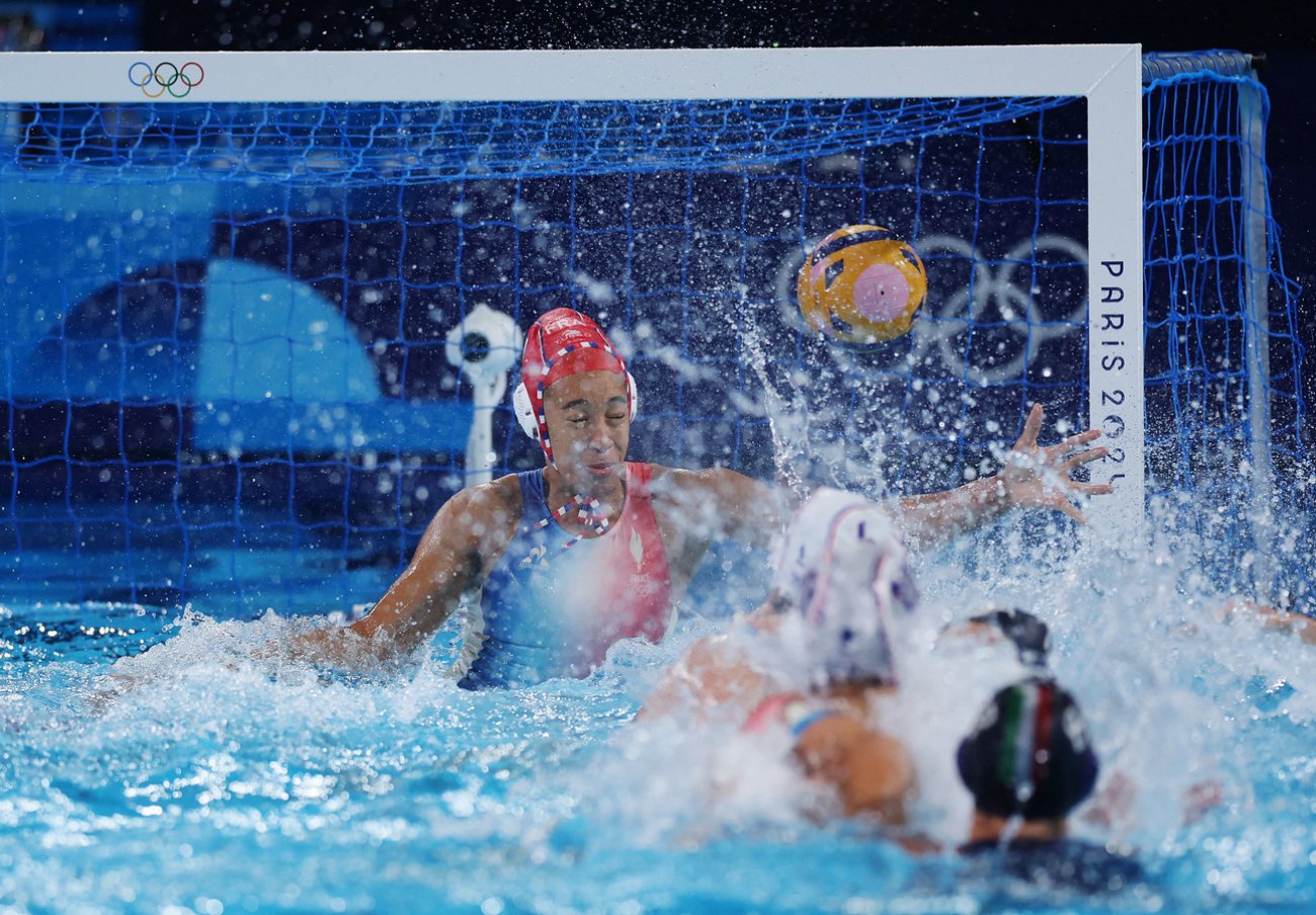 Coincent JO de Paris : Victoire historique pour les filles du water polo, les ...